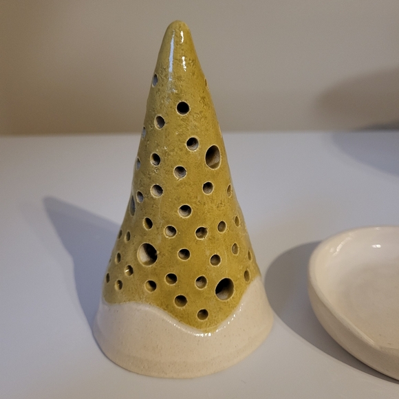 Mess Pottery Pine Tree Luminary with Underplate Candle Holder - Picture 6 of 16